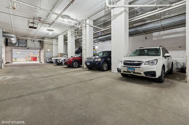 1243 S WABASH Avenue 302, Chicago, IL 60605