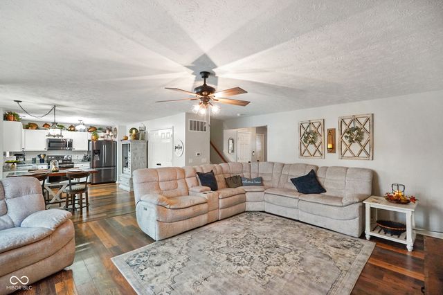 3735 Newberry Road, Plainfield, IN 46168