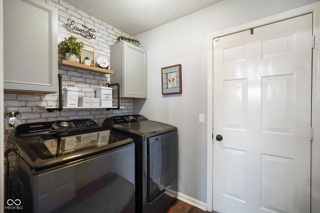 3735 Newberry Road, Plainfield, IN 46168