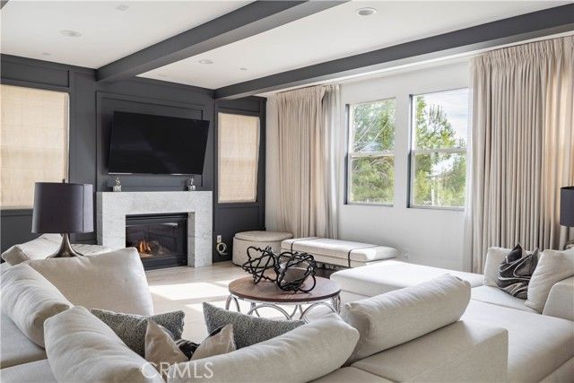 18804 Winnwood, Santa Ana, CA 92705