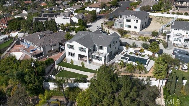 18804 Winnwood, Santa Ana, CA 92705