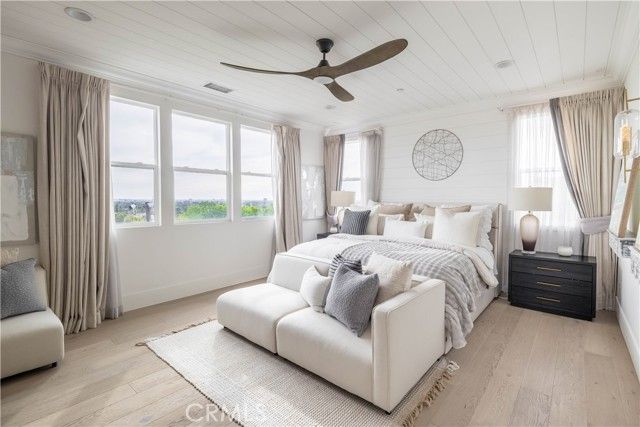 18804 Winnwood, Santa Ana, CA 92705