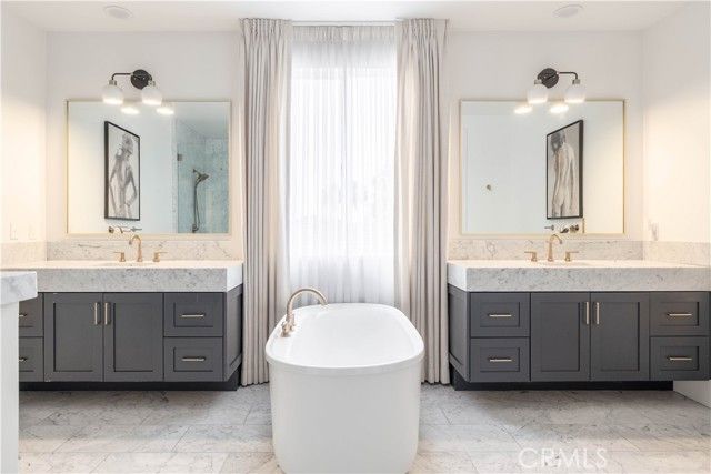 18804 Winnwood, Santa Ana, CA 92705