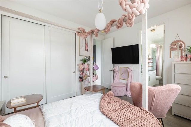 18804 Winnwood, Santa Ana, CA 92705