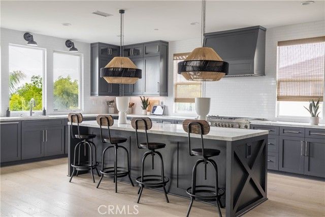 18804 Winnwood, Santa Ana, CA 92705