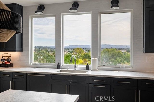 18804 Winnwood, Santa Ana, CA 92705