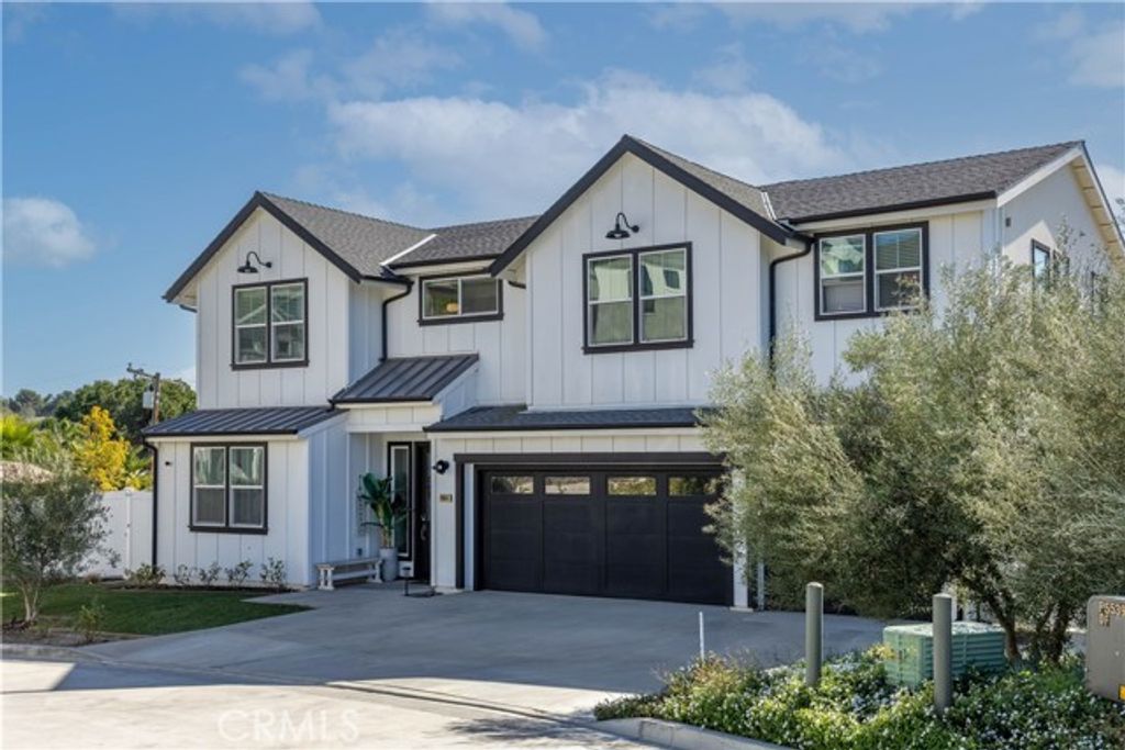 18804 Winnwood, Santa Ana, CA 92705