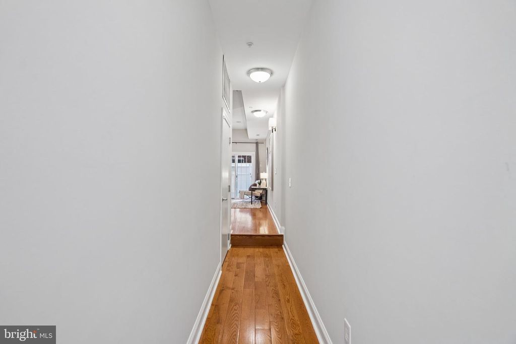 1913 LEAGUE ST, PHILADELPHIA, PA 19146 — photo 4