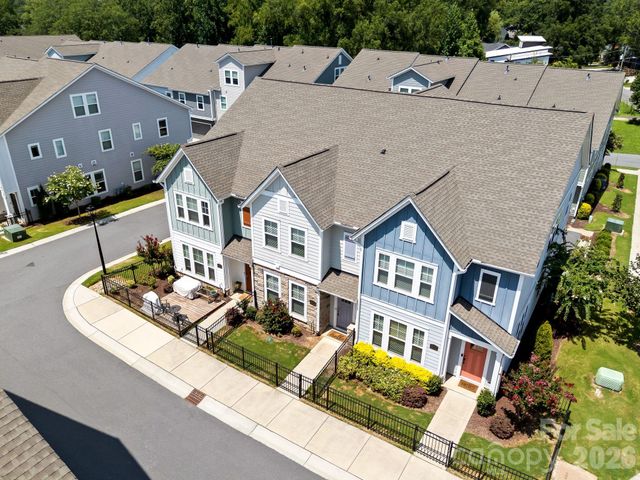5012 Calvine Mill Way, Charlotte, NC 28205
