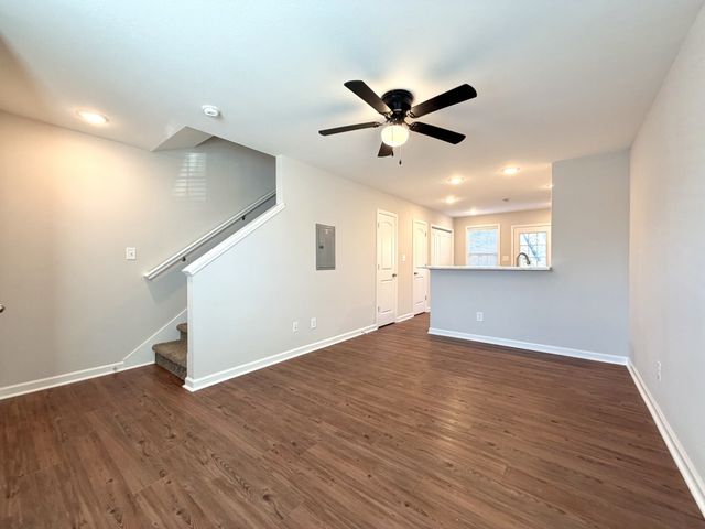 509 Britton Springs Rd Apt B1, Clarksville, TN 37042