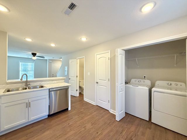 509 Britton Springs Rd Apt B1, Clarksville, TN 37042