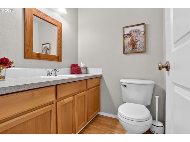 37520 GREEN MOUNTAIN St, Sandy, OR 97055
