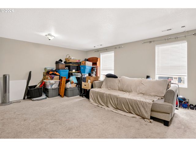 37520 GREEN MOUNTAIN St, Sandy, OR 97055