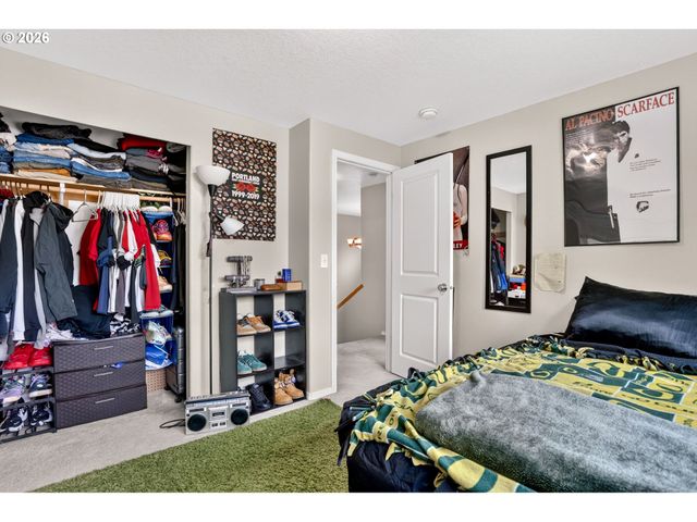 37520 GREEN MOUNTAIN St, Sandy, OR 97055