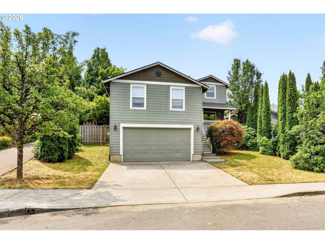 37520 GREEN MOUNTAIN St, Sandy, OR 97055