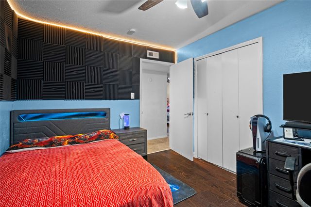 3005 Woodlark Drive, Fort Worth, TX 76123