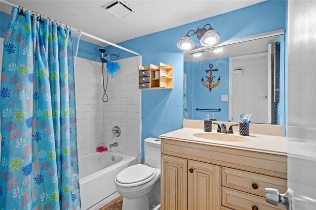 3005 Woodlark Drive, Fort Worth, TX 76123