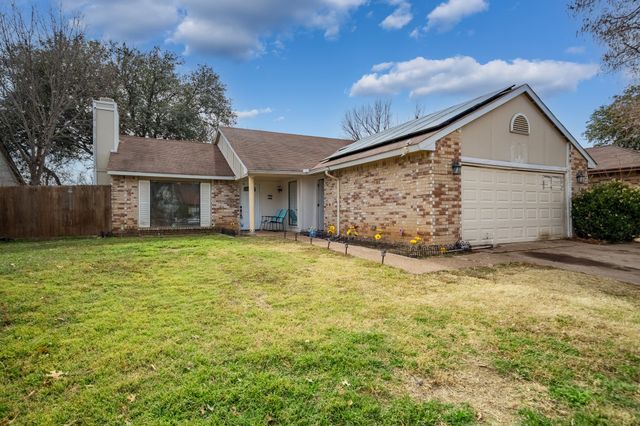 3005 Woodlark Drive, Fort Worth, TX 76123