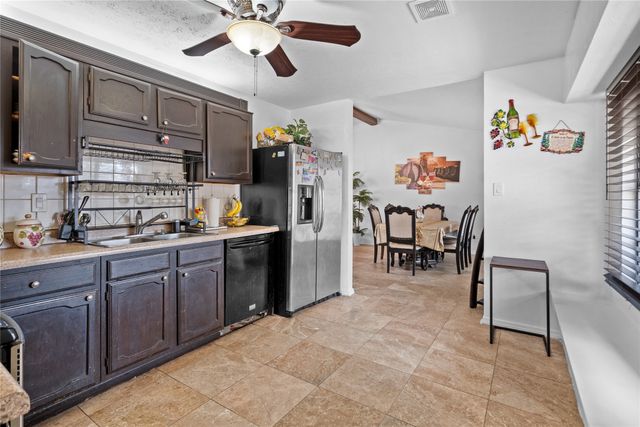 3005 Woodlark Drive, Fort Worth, TX 76123