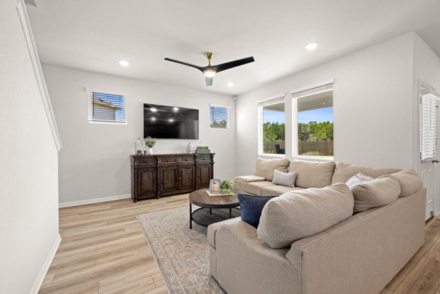2049 Winston WAY, Leander, TX 78641