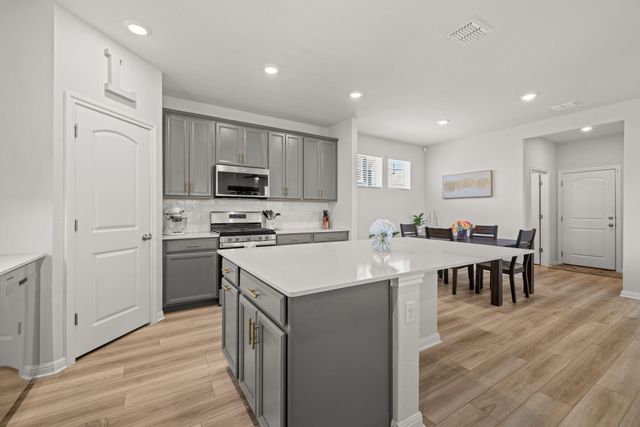 2049 Winston WAY, Leander, TX 78641