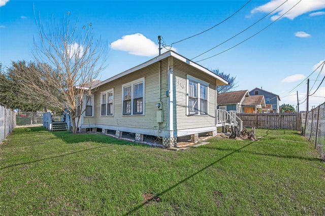 1110 Mathis Street, Houston, TX 77009
