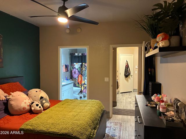 1411 E ORANGEWOOD Avenue 142, Phoenix, AZ 85020