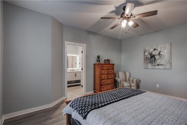 106 E Walker Drive, Harrisonville, MO 64701