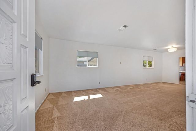 1391 5th St, Lincoln, CA 95648