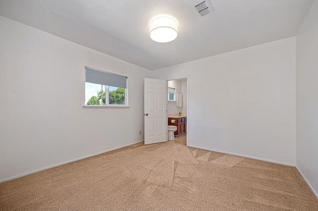 1391 5th St, Lincoln, CA 95648