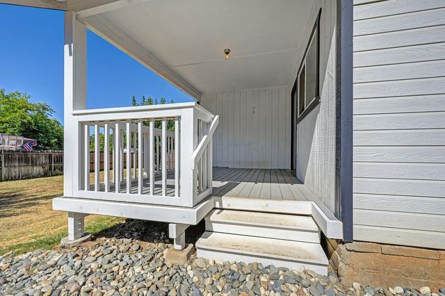 1391 5th St, Lincoln, CA 95648