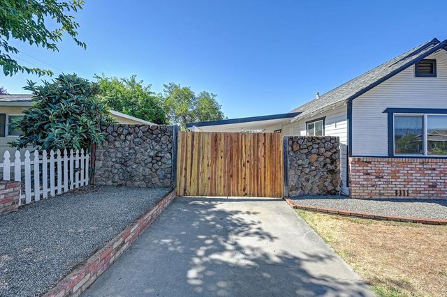 1391 5th St, Lincoln, CA 95648