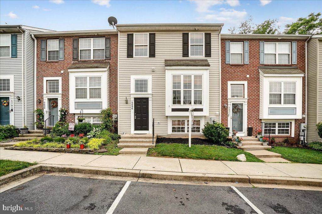 5696 JOSEPH CT, New Market, MD 21774