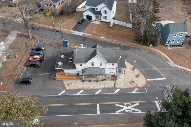 488 DELAWARE AVE, Roebling, NJ 08554