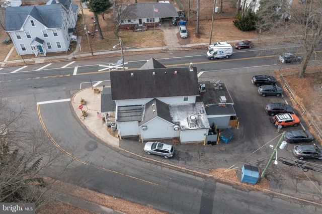 488 DELAWARE AVE, Roebling, NJ 08554