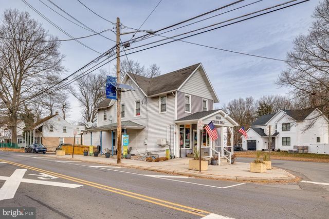 488 DELAWARE AVE, Roebling, NJ 08554