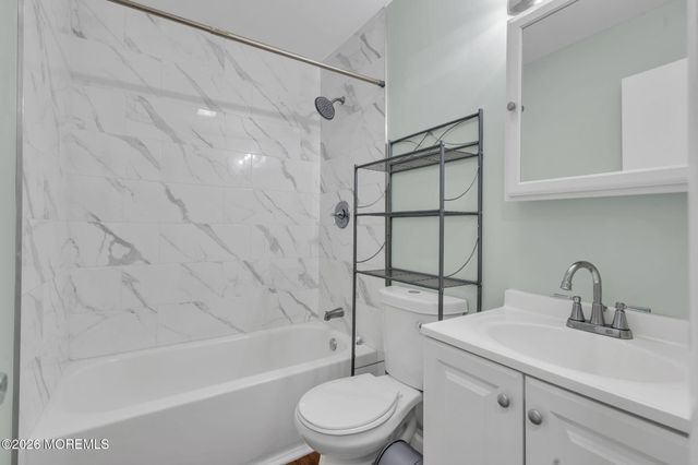 151 Shenandoah Boulevard, Toms River, NJ 08753