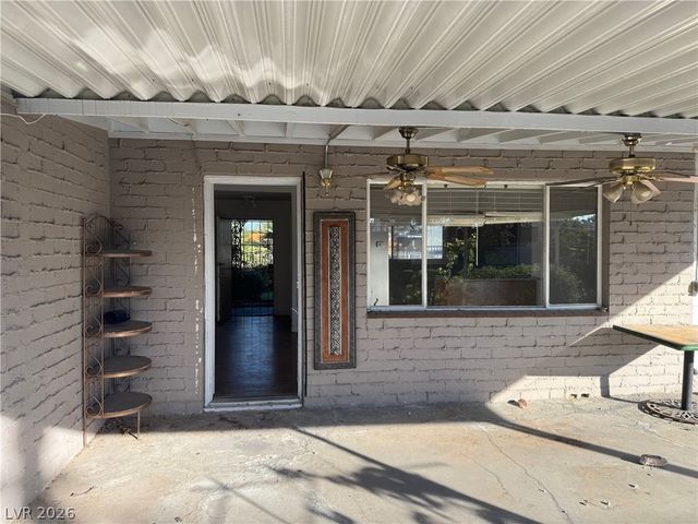 2214 Santa Clara Drive, Las Vegas, NV 89104