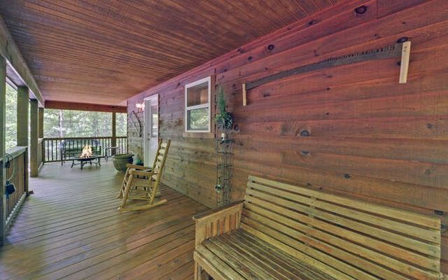 228 Flat Rock Valley Road, Blairsville, GA 30512