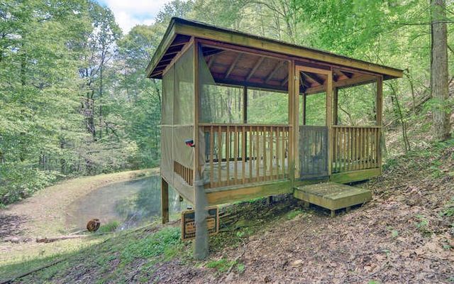 228 Flat Rock Valley Road, Blairsville, GA 30512