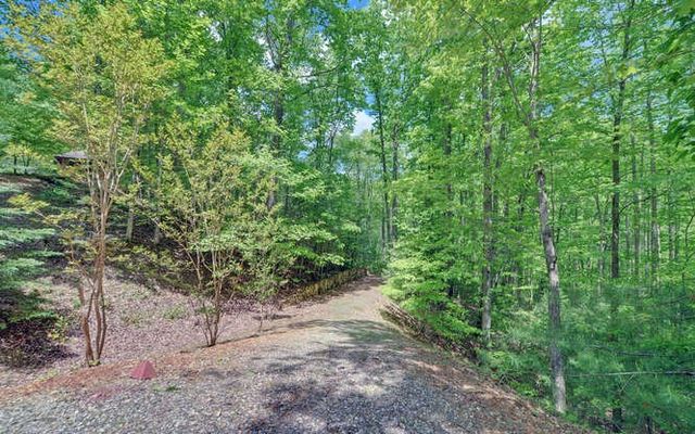 228 Flat Rock Valley Road, Blairsville, GA 30512