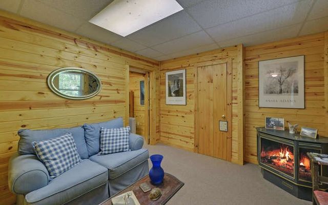 228 Flat Rock Valley Road, Blairsville, GA 30512