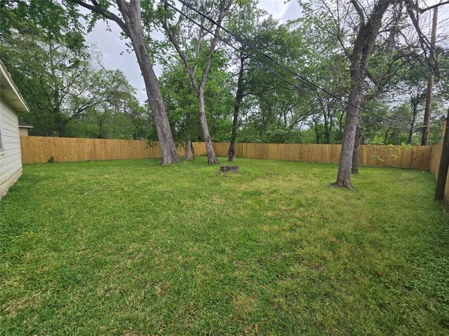 16022 Old River Road, Channelview, TX 77530