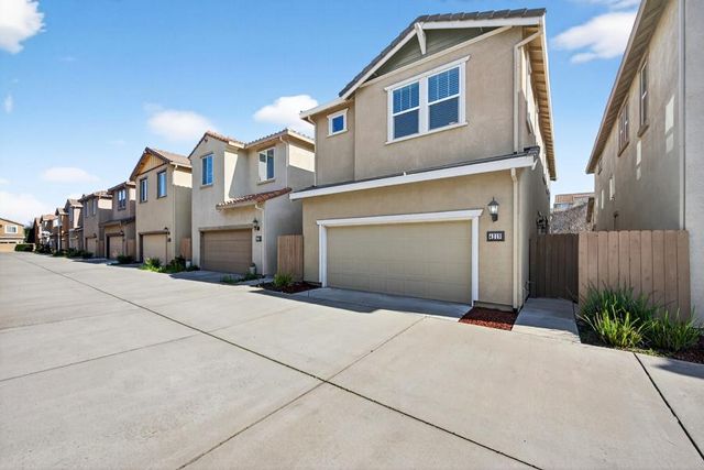 4219 Adriatic Sea Way, Sacramento, CA 95834
