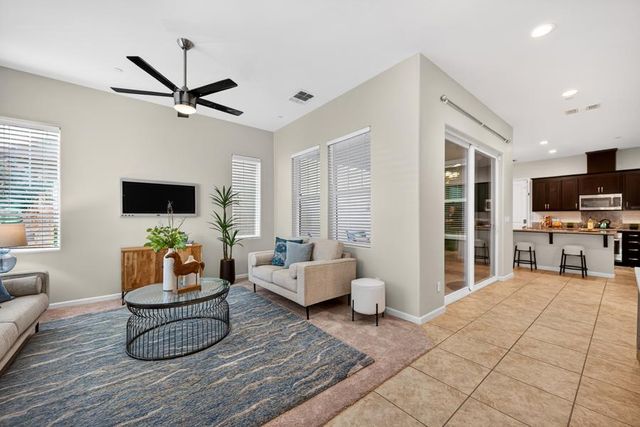 4219 Adriatic Sea Way, Sacramento, CA 95834