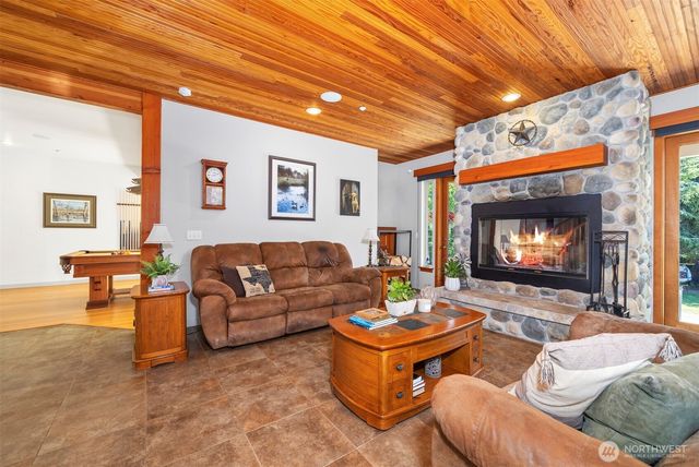 9474 Freedom Place, Blaine, WA 98230