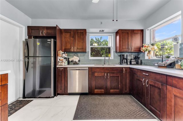 1019 S 29th Avenue 1019, Hollywood, FL 33020