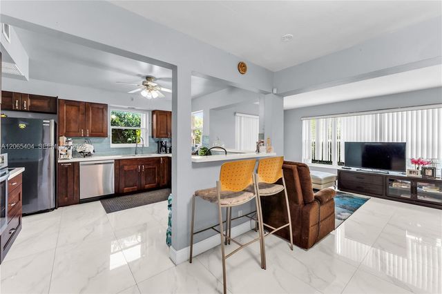 1019 S 29th Avenue 1019, Hollywood, FL 33020