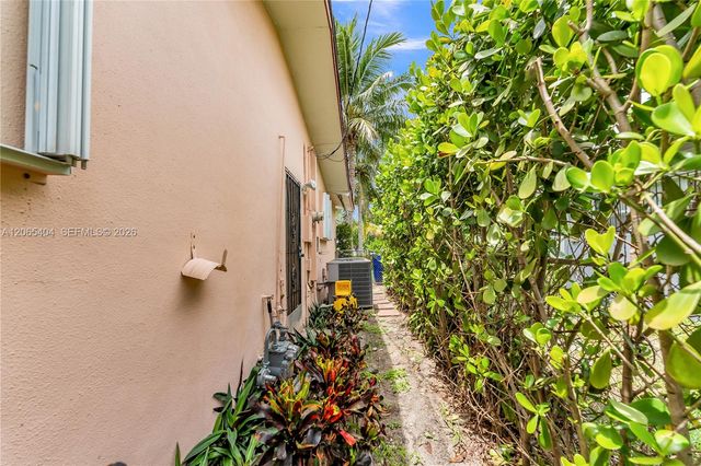 1019 S 29th Avenue 1019, Hollywood, FL 33020