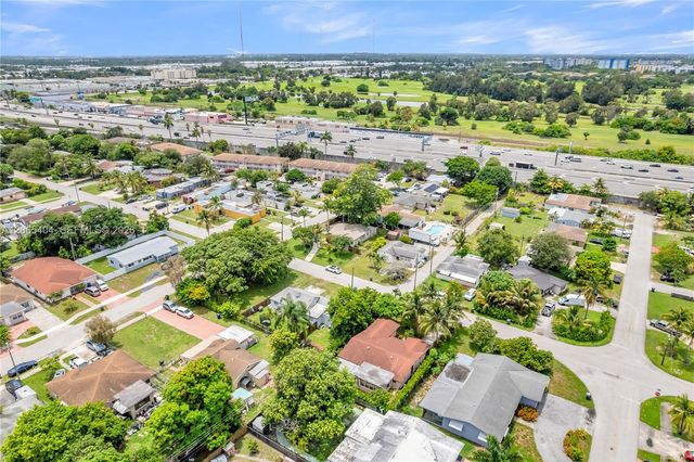 1019 S 29th Avenue 1019, Hollywood, FL 33020